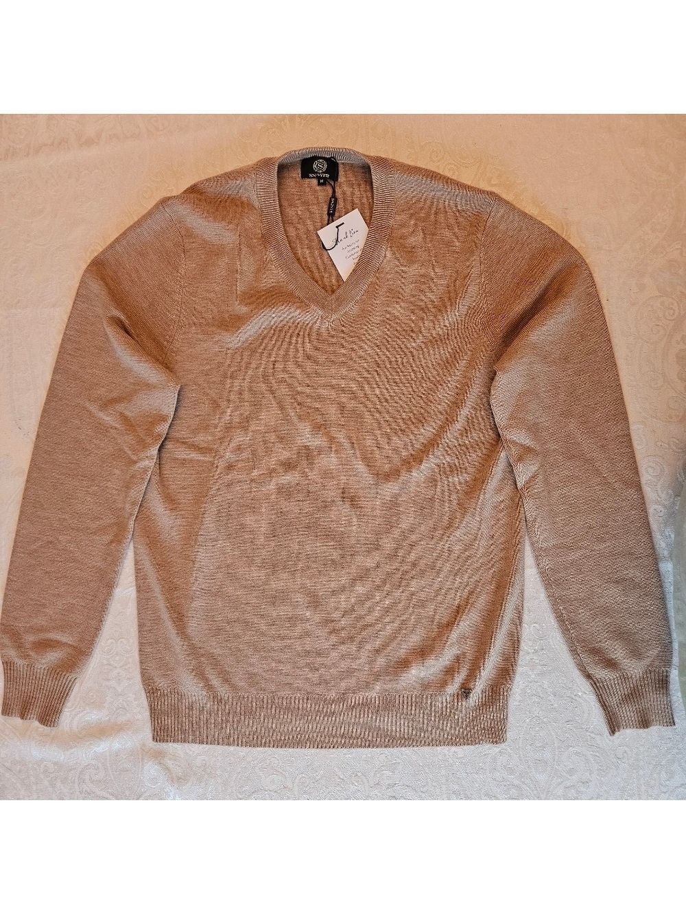 Men's 100% Extrafine Merino Wool V-Neck Sweater, XL, NWT